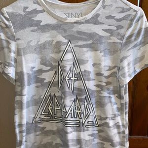 camo def leppard shirt